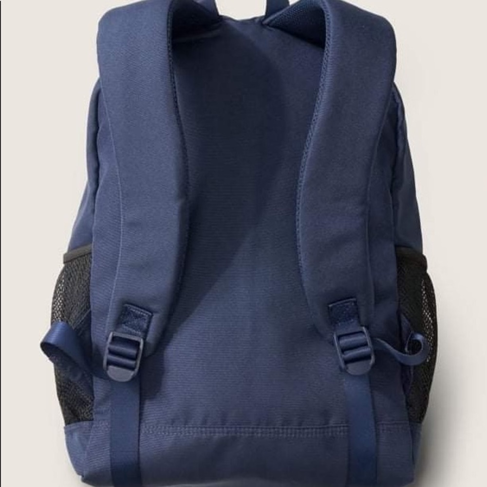 PINK VS Classic Backpack New - Picture 2 of 9